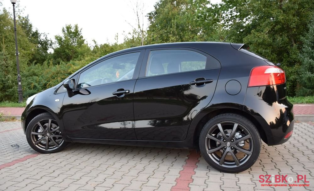 2011' Kia Rio photo #4