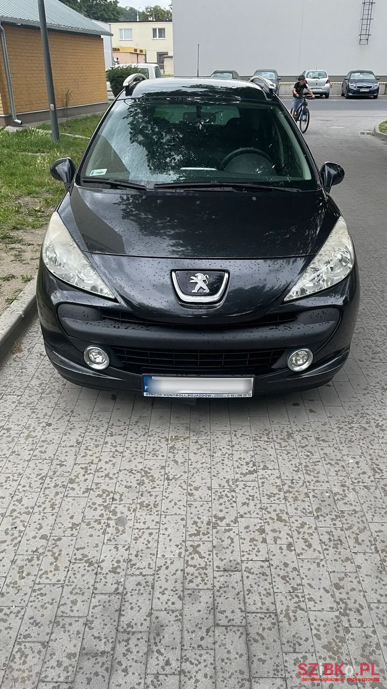 2009' Peugeot 207 photo #4