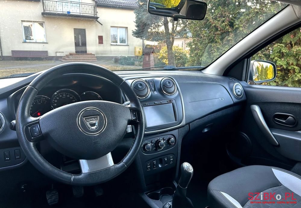 2013' Dacia Sandero Stepway Tce 90 Prestige photo #5
