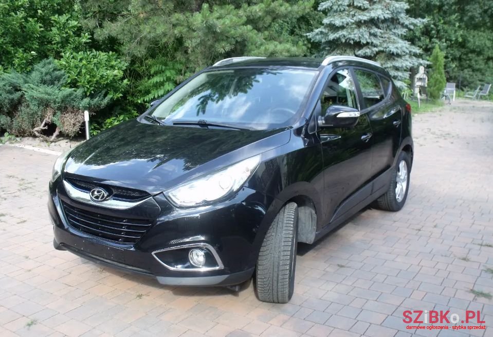 2011' Hyundai ix35 photo #3