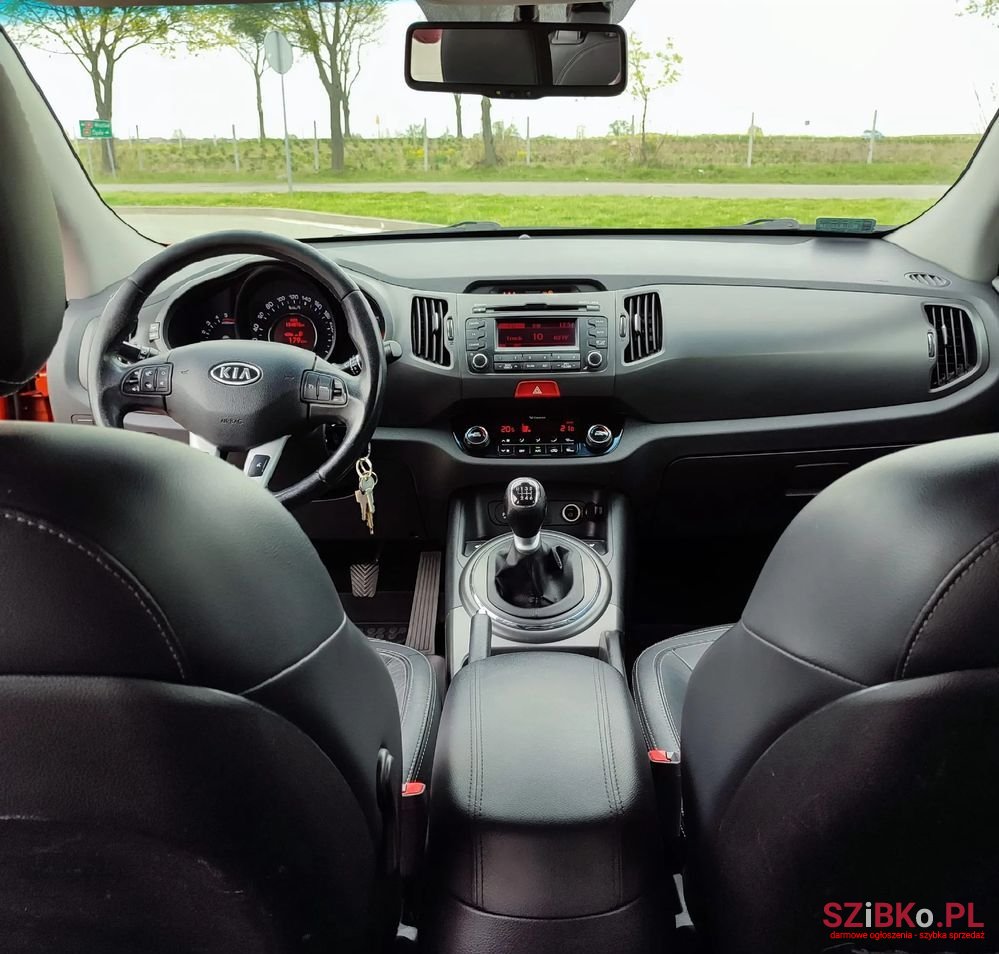 2010' Kia Sportage photo #5