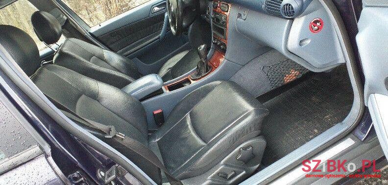 2002' Mercedes-Benz Klasa C photo #3