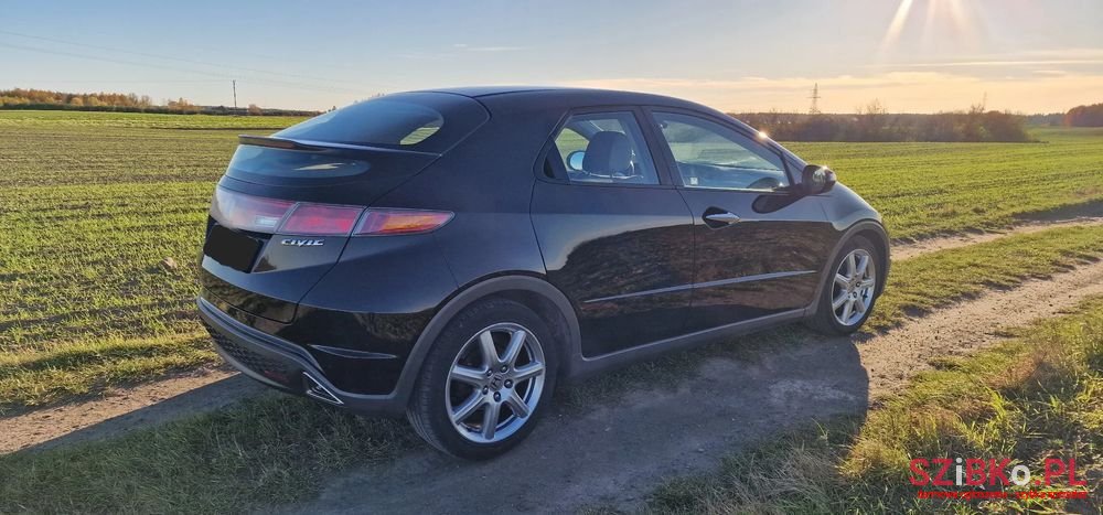 2006' Honda Civic 1.8I-Vtec Comfort photo #3