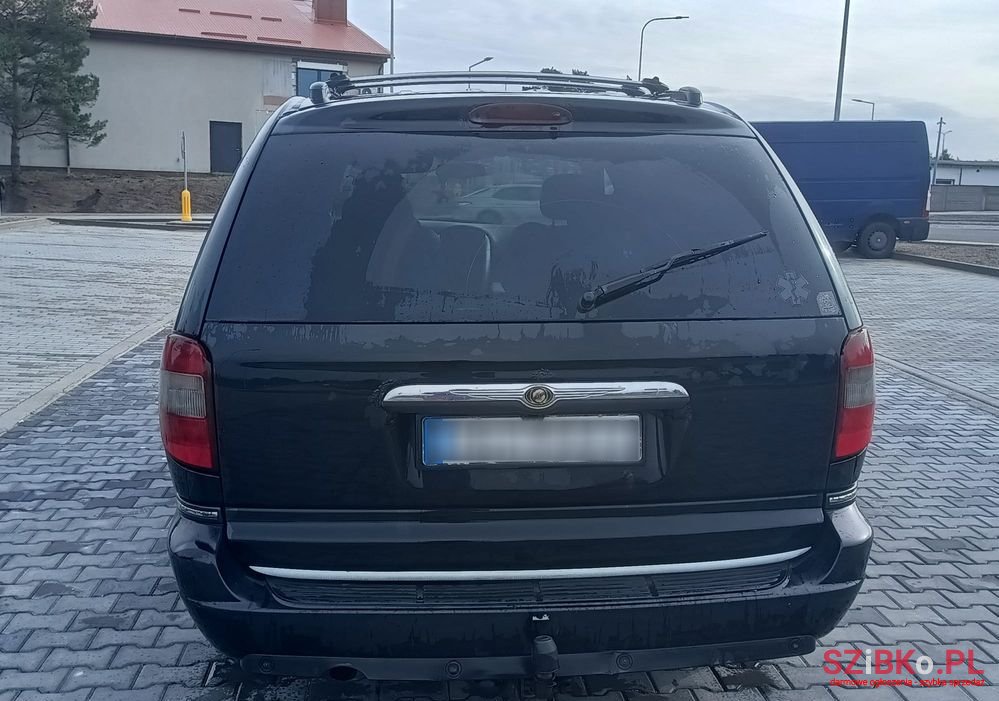 2007' Chrysler Town & Country photo #5