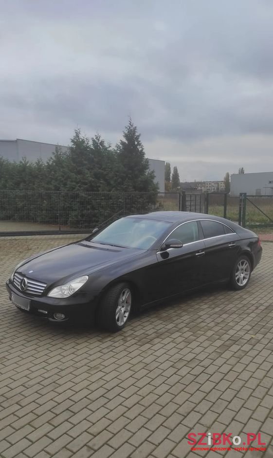 2006' Mercedes-Benz CLS photo #2