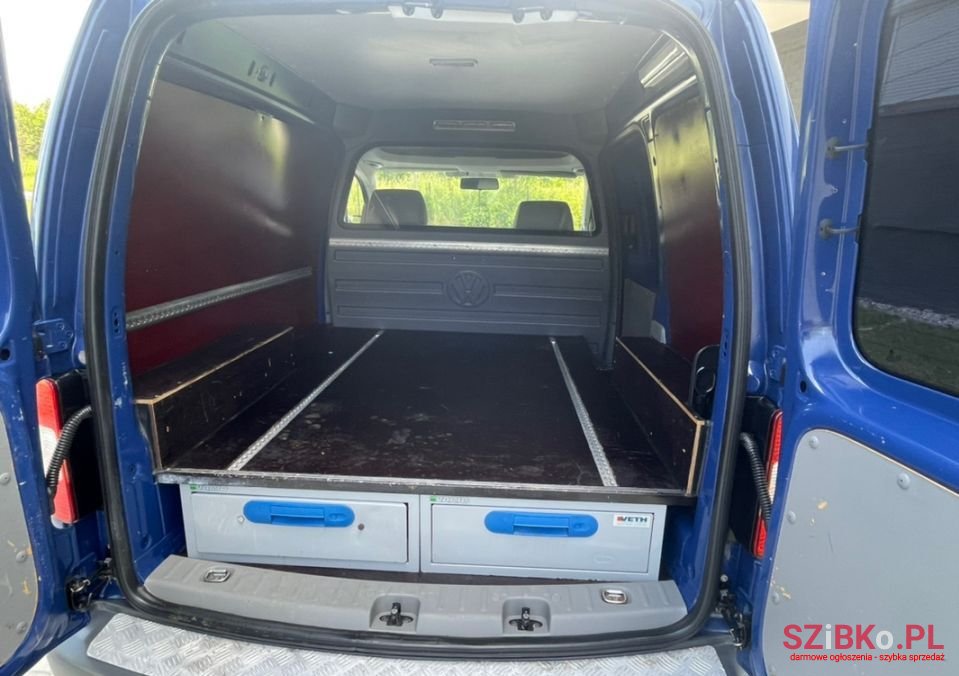 2008' Volkswagen Caddy photo #4