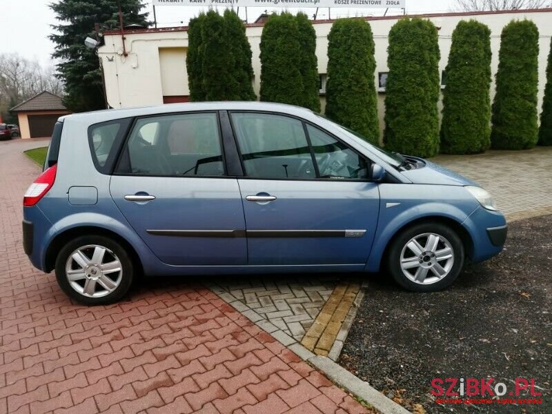 2006' Renault Scenic photo #4