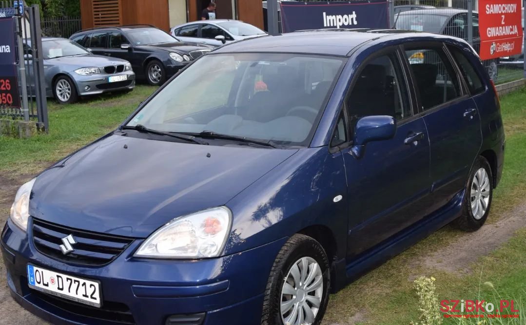 2004' Suzuki Liana photo #5