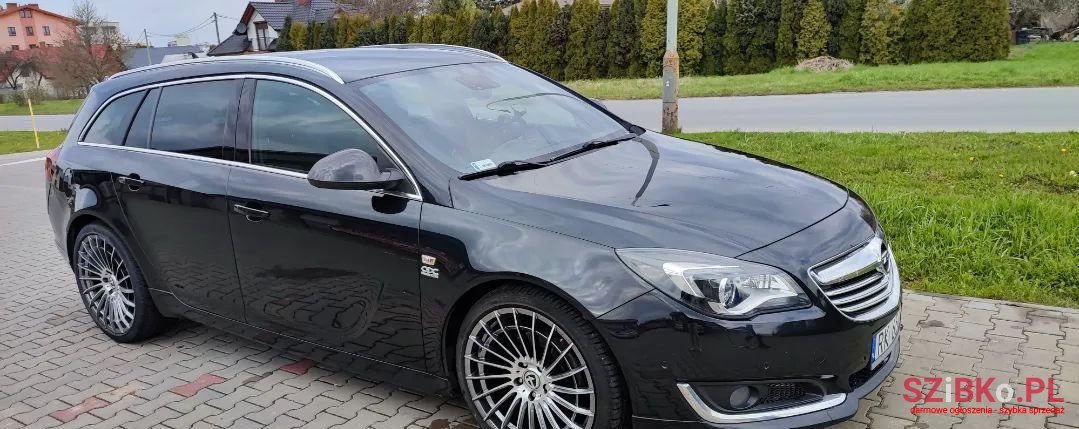 2014' Opel Insignia photo #2