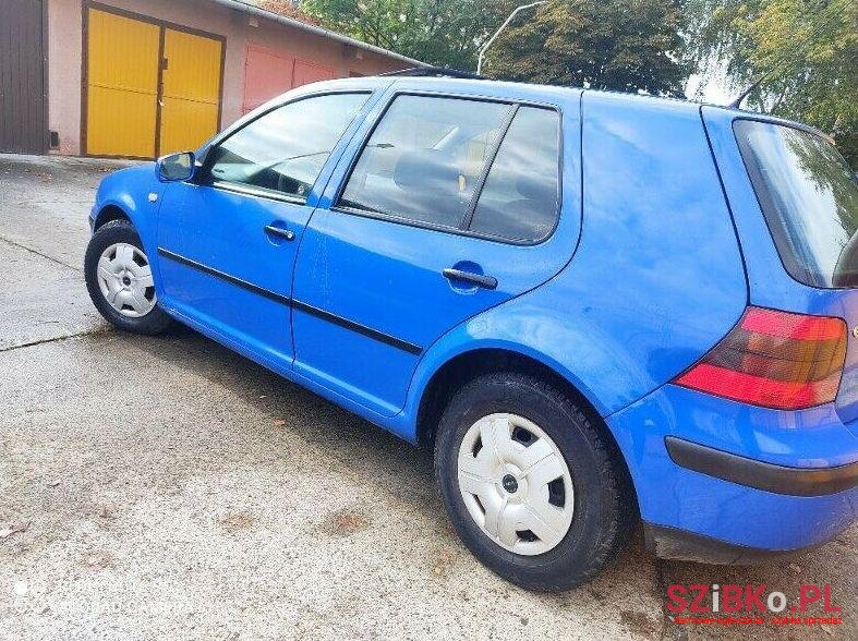 1999' Volkswagen Golf photo #1