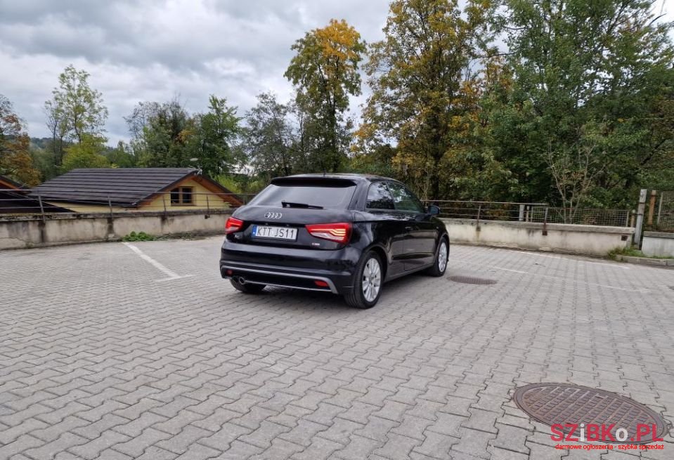 2010' Audi A1 photo #4