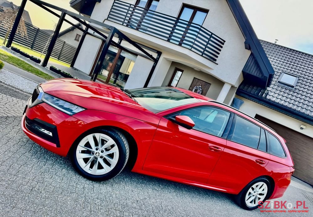 2021' Skoda Octavia 1.5 Tsi Gpf Act Ambition photo #1