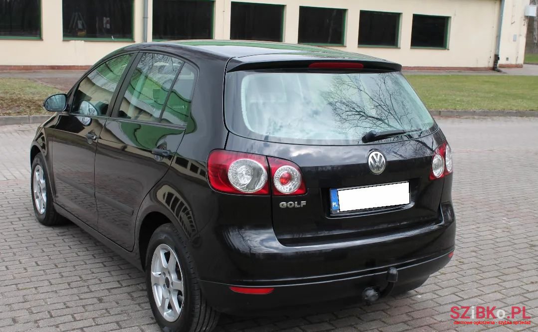 2005' Volkswagen Golf Plus photo #5
