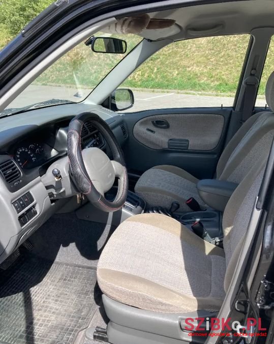 1999' Suzuki Grand Vitara photo #3