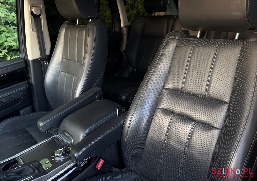 2011' Land Rover Range Rover Sport photo #6