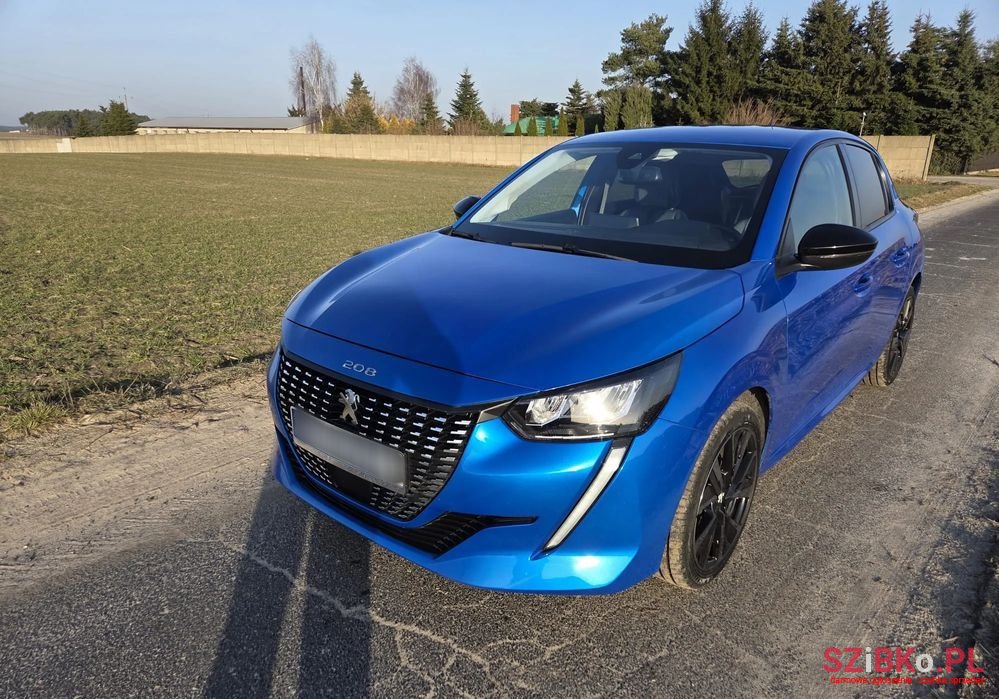 2022' Peugeot 208 photo #2