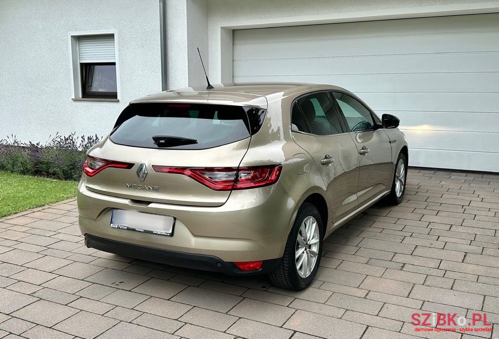 2018' Renault Megane photo #4