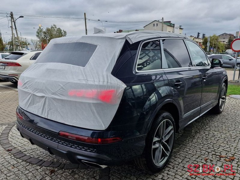 2024' Audi Q7 photo #3
