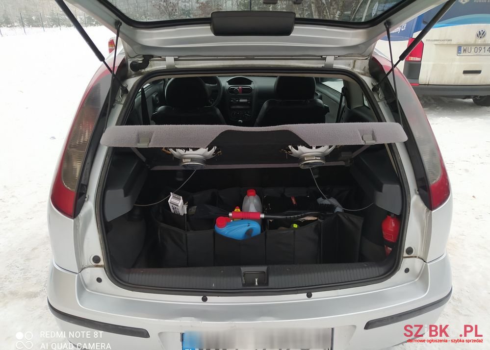 2003' Opel Corsa 1.0 12V Cosmo photo #4