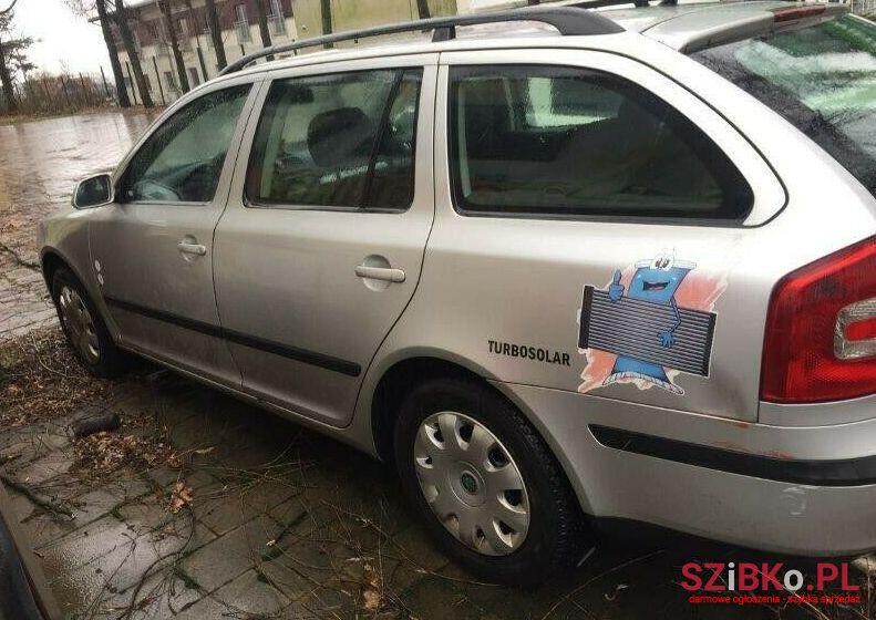 2007' Skoda Octavia photo #1