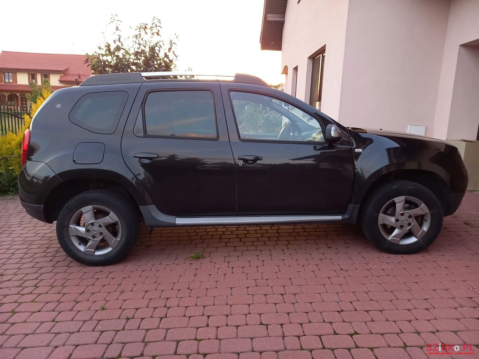 2012' Dacia Duster photo #2