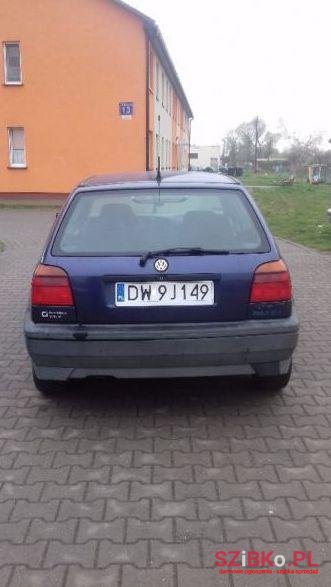 1995' Volkswagen Golf photo #1
