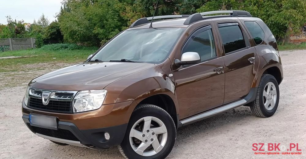 2010' Dacia Duster 1.6 Laureate photo #1