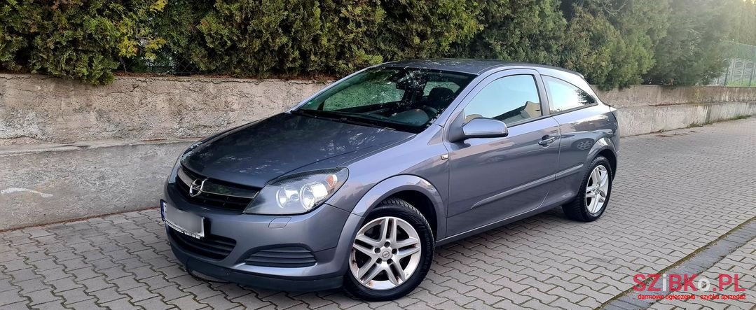 2006' Opel Astra photo #1