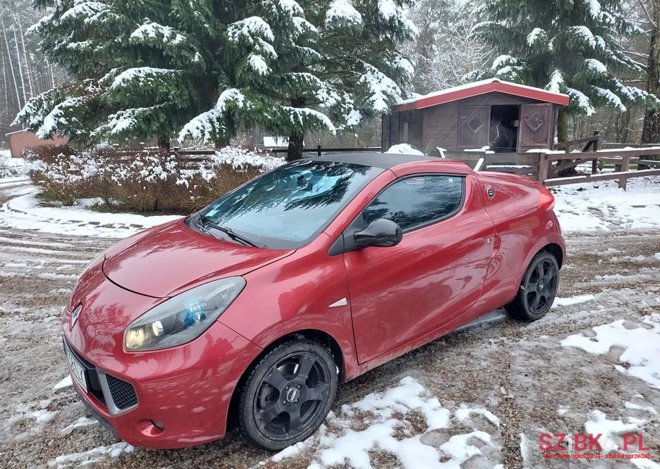 2010' Renault Wind photo #2