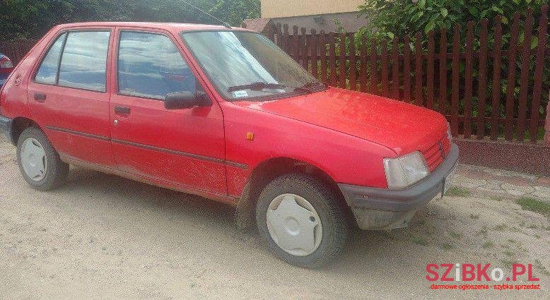 1991' Peugeot 205 photo #2