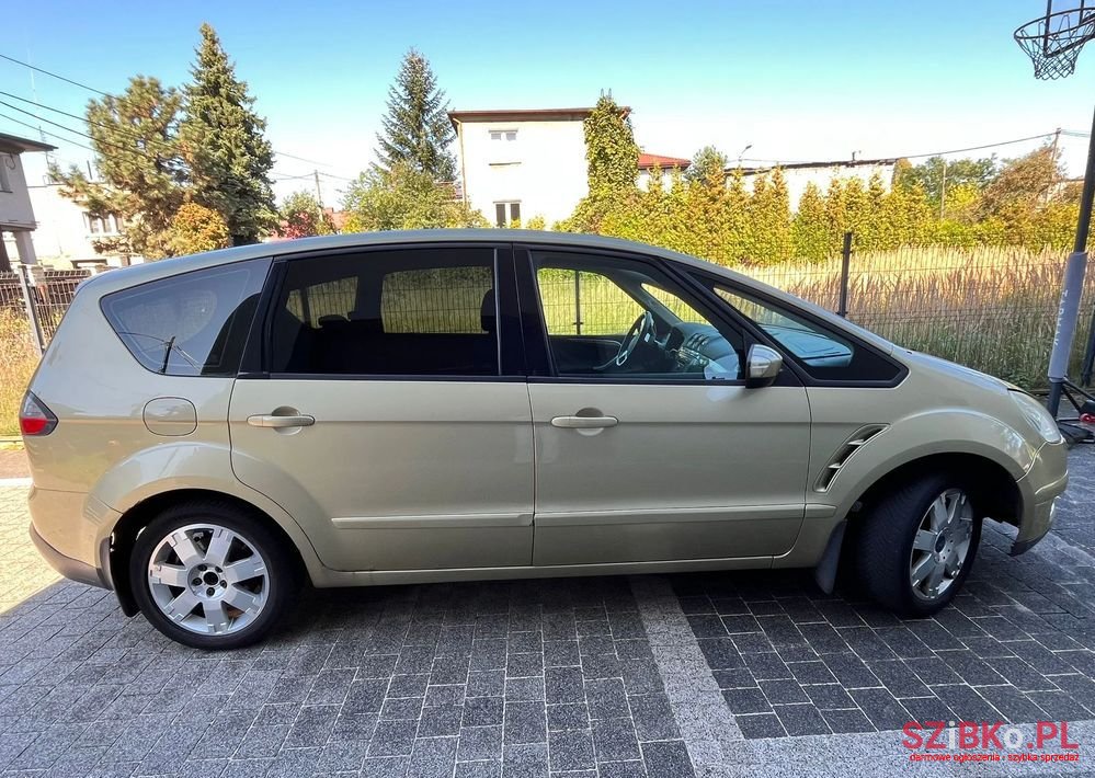 2006' Ford S-Max 2.0 Ambiente photo #2