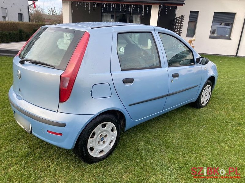 2004' Fiat Punto 1.2 8V photo #3