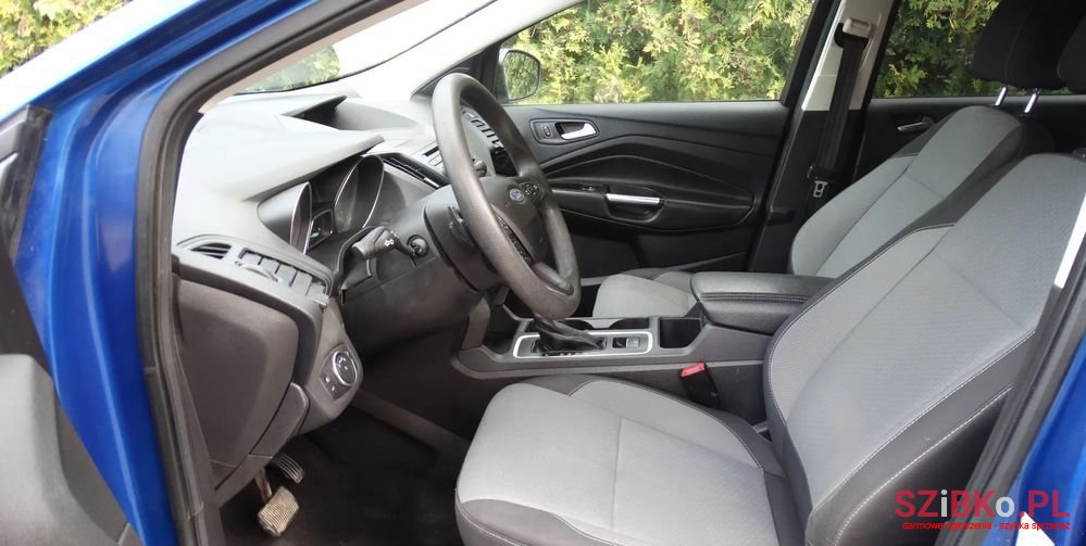 2017' Ford Kuga photo #5