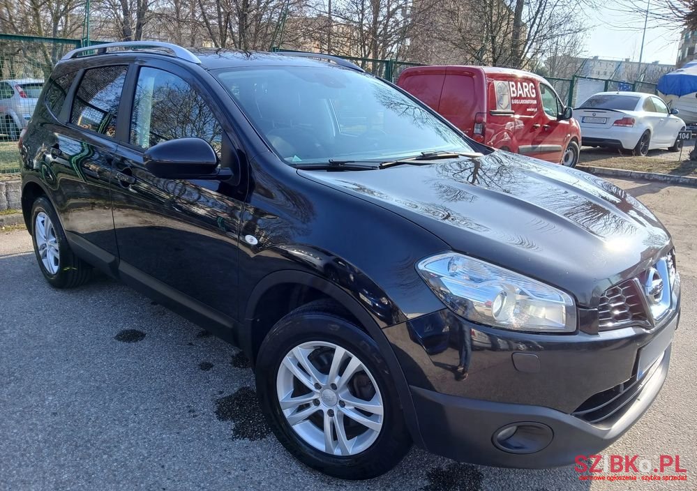 2011' Nissan Qashqai 2.0 Tekna photo #6