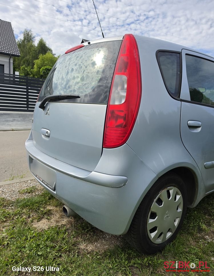 2005' Mitsubishi Colt 1.3 Invite photo #4