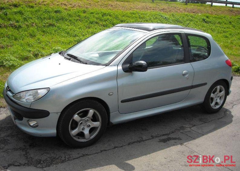 1999' Peugeot 206 photo #2