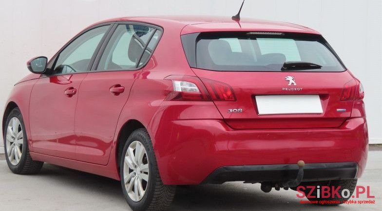 2015' Peugeot 308 photo #3