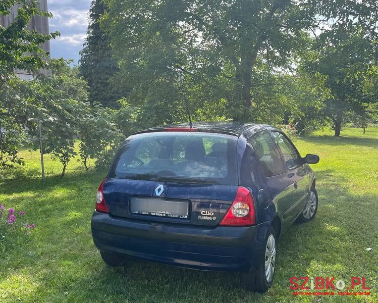2006' Renault Clio photo #1