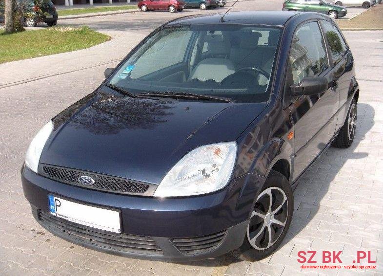 2003' Ford Fiesta photo #2