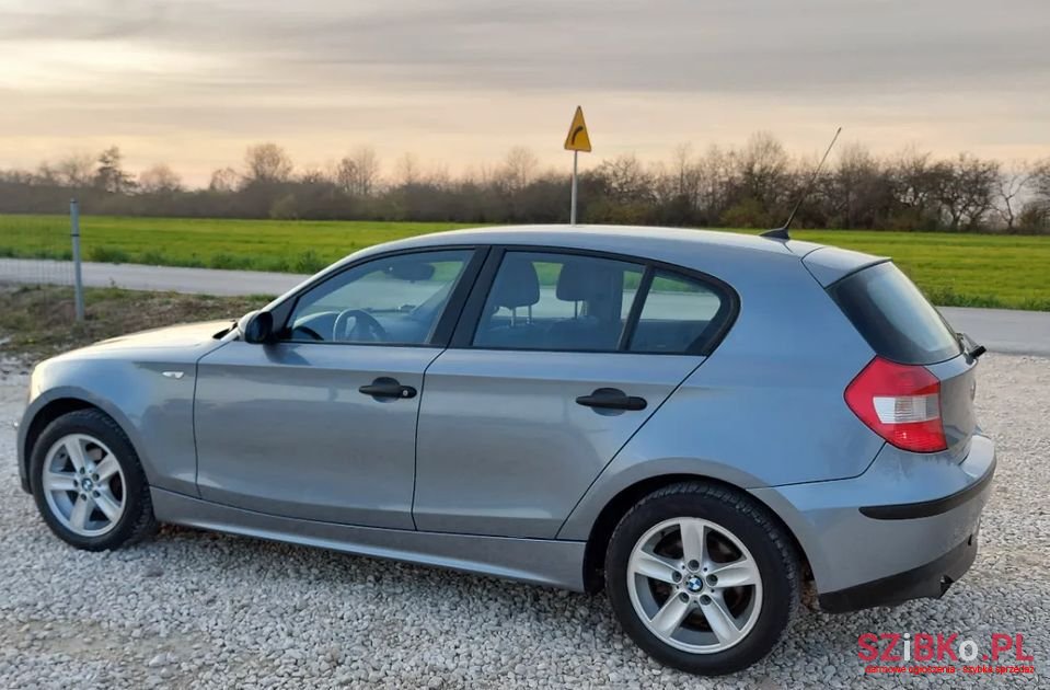2004' BMW Seria 1 photo #1