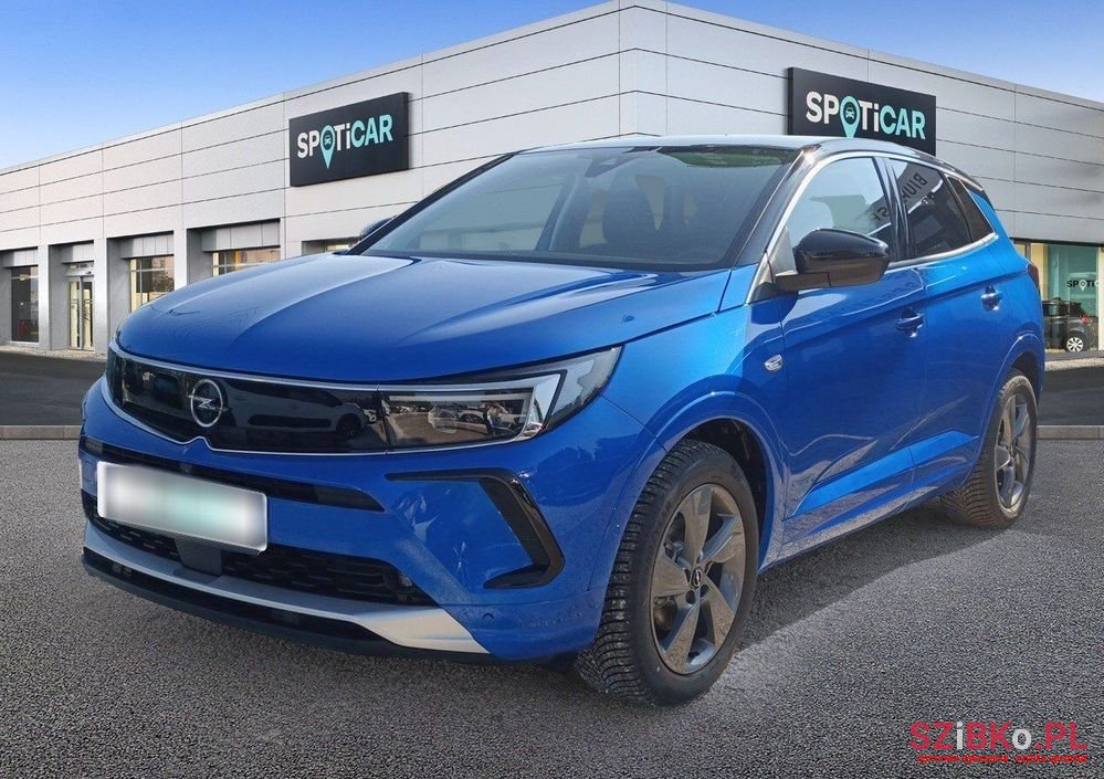 2023' Opel Grandland photo #1