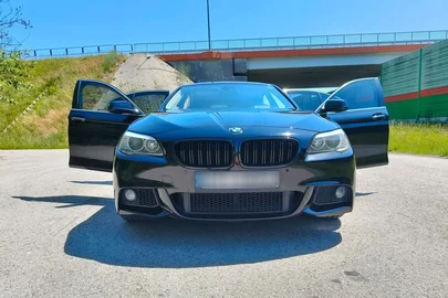 2011' BMW 5 Series 535I Xdrive