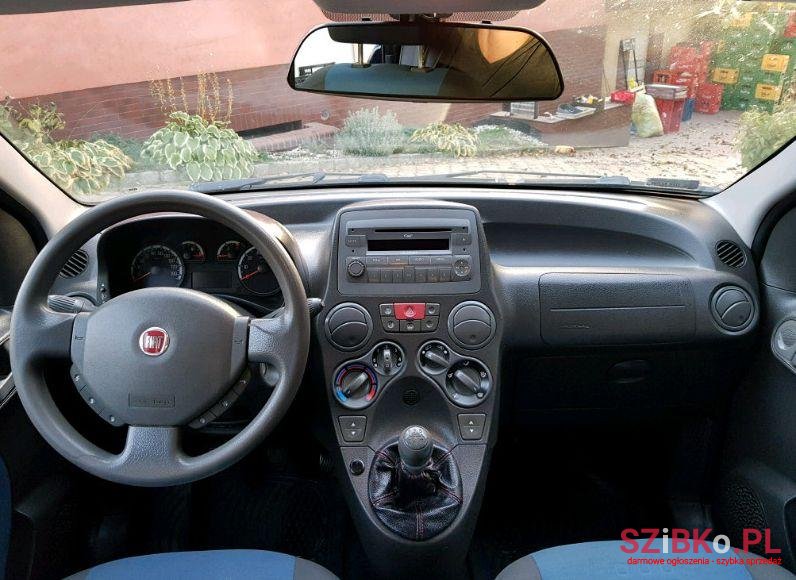2009' Fiat Panda photo #1