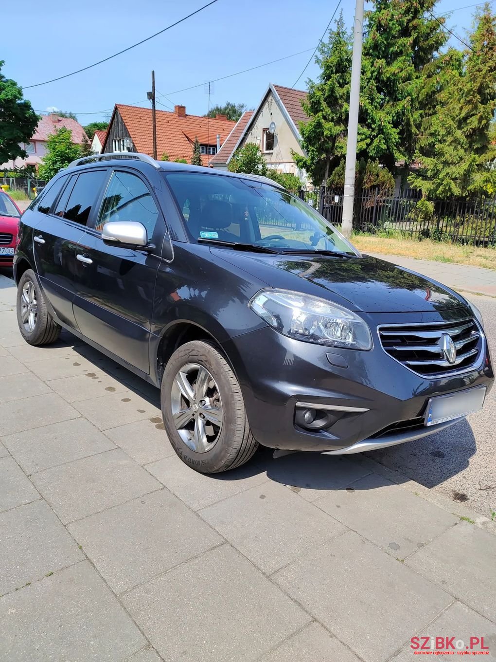 2012' Renault Koleos photo #2