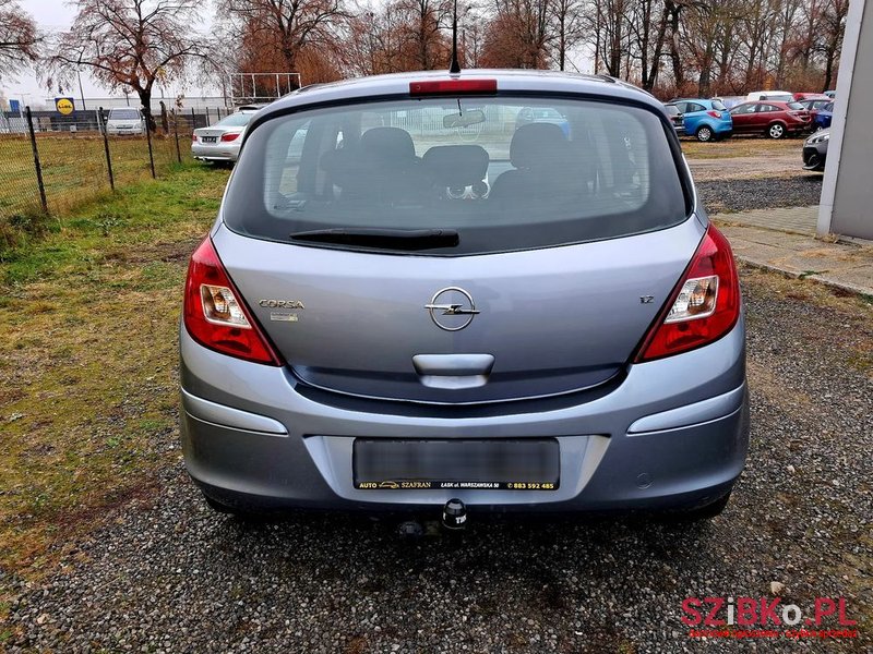 2006' Opel Corsa photo #2