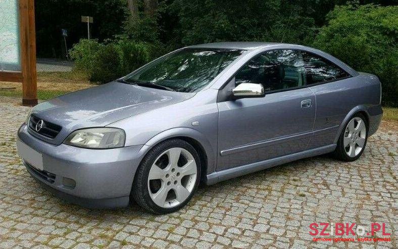 2004' Opel Astra photo #3