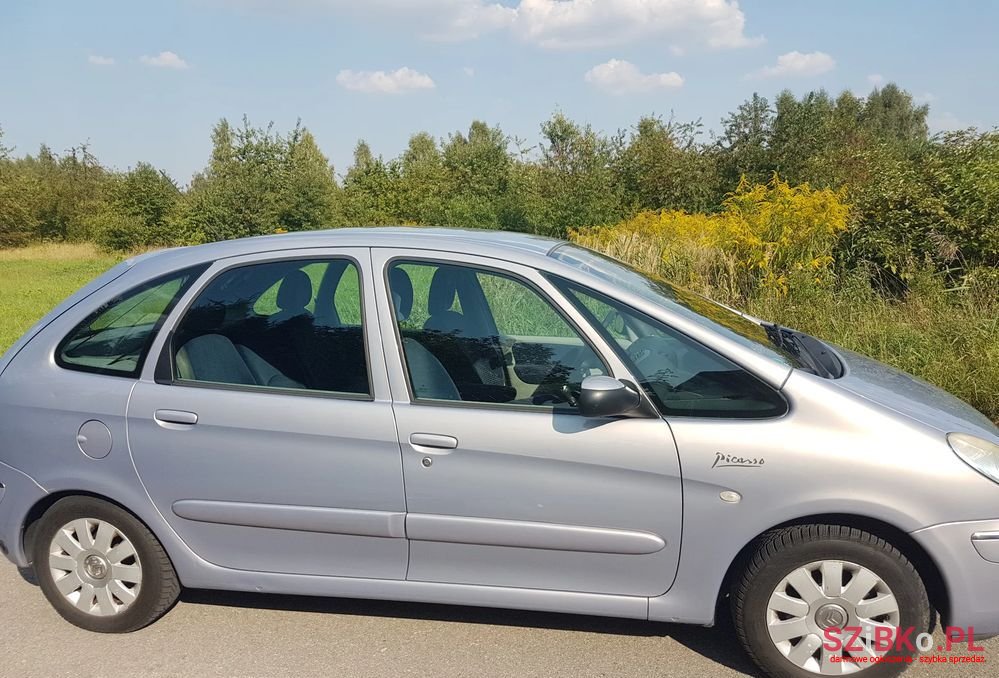2005' Citroen Xsara Picasso photo #4