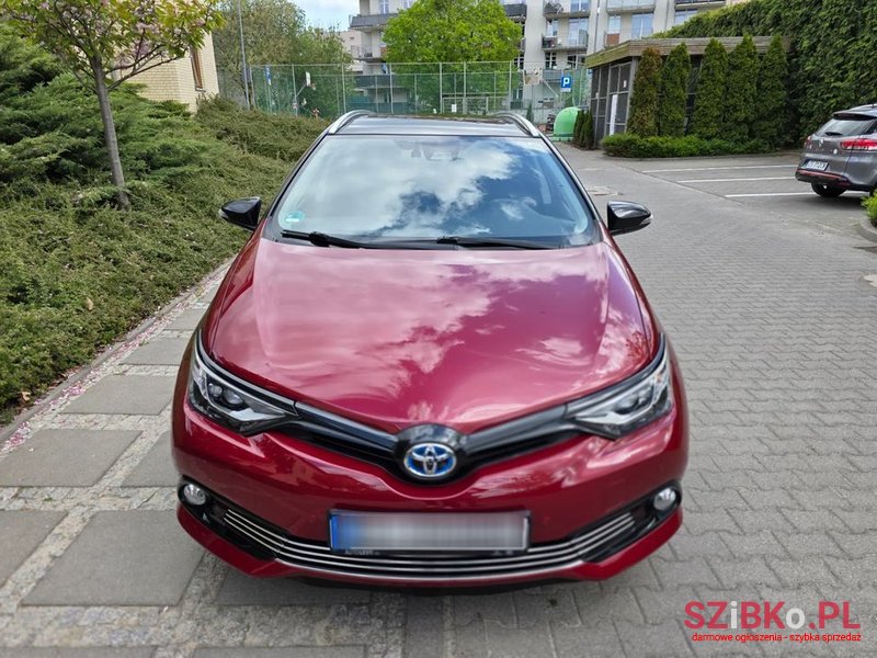 2018' Toyota Auris photo #2