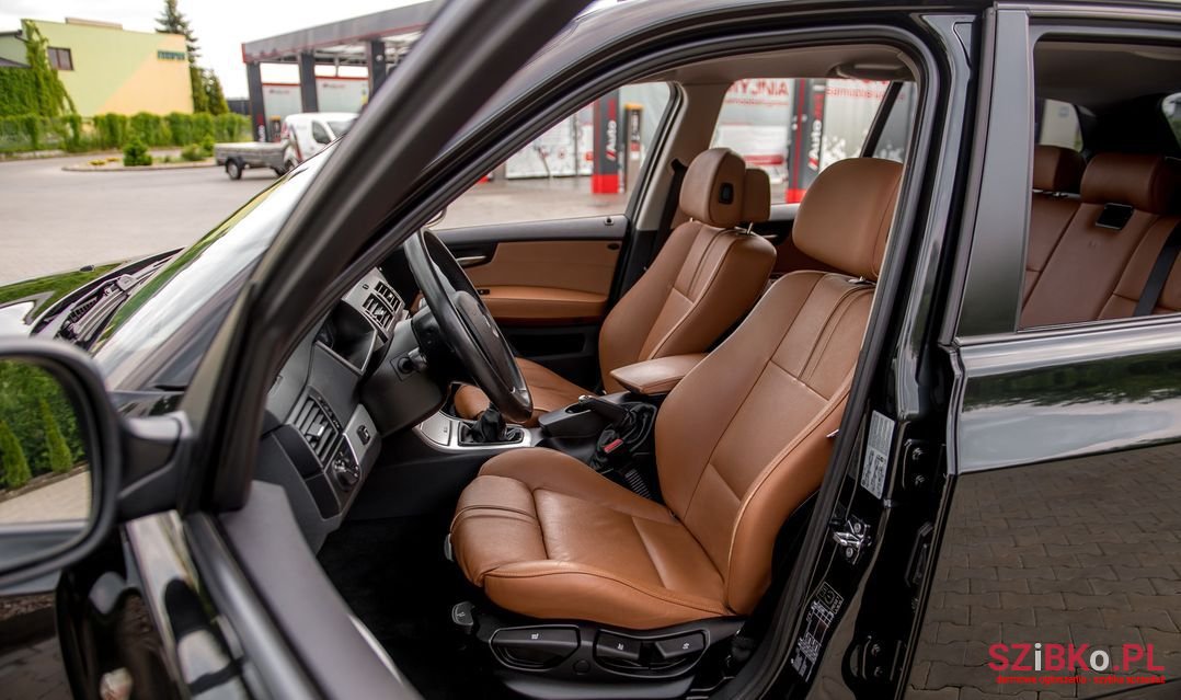 2010' BMW X3 photo #6