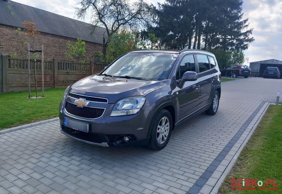 2012' Chevrolet Orlando photo #1